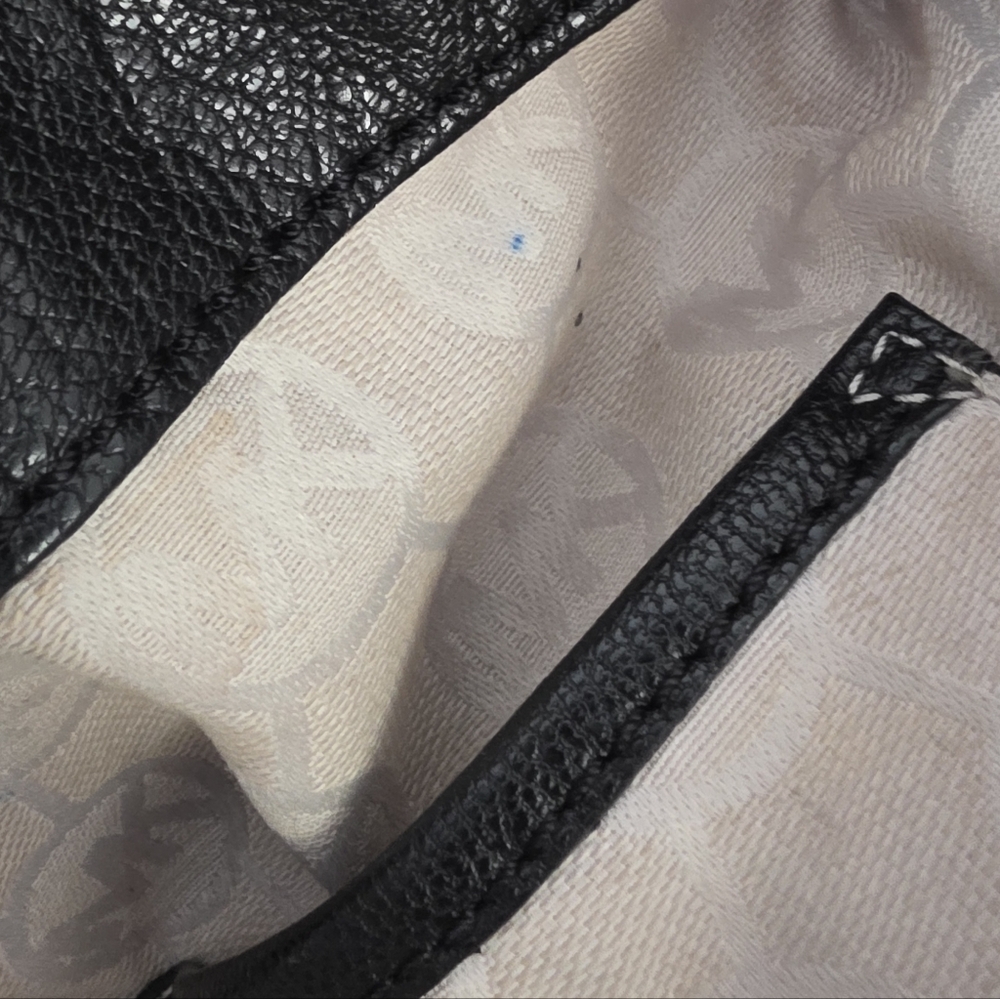 Michael Kors Black Hamilton Tote Bag - Picture 11 of 16